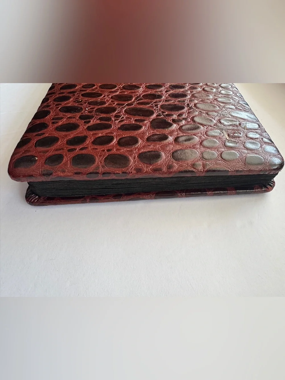 Vintage Horn 7546 Faux Alligator Photo Album Made in USA Brown Scrapbook Memory